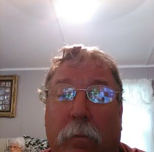 Meet your Posher, Bruce